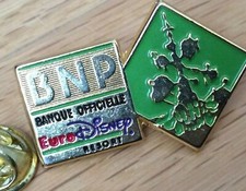 pin's lapel pins DISNEY -EURODISNEY  (+ à venir)  Mickey château BNP