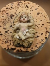 Enfant Jésus Creche Noël Santon 3.5 cm Résine Ou Autre ?