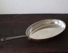 Poêle à poisson en cuivre