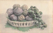 CP BASKET NUTS FIG GRAPES - 97362