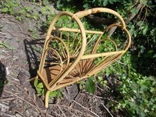 Très élégant porte journaux