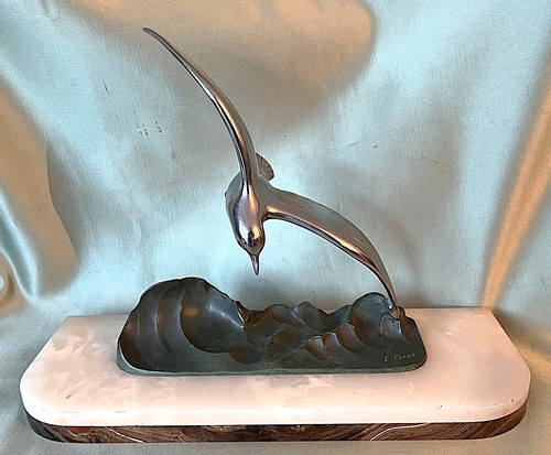 Sculpture art déco mouette - art,