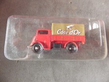 1/55  -  CORGI - ALTAYA -  VAN  " CHOCOLAT COTE D OR  " neuf sous blister