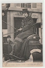 Old postcard Paris women