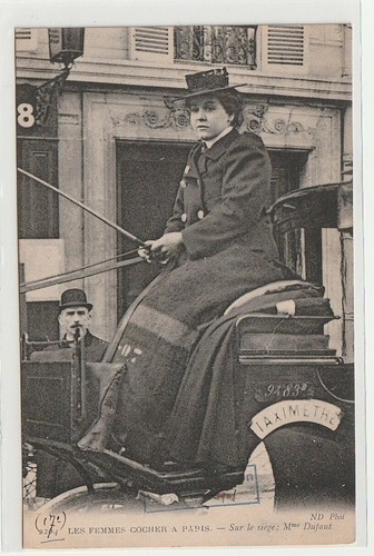 Cpa paris femmes cocher - paris,