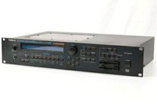 "Roland JV-1080 Super JV Synthesizer Sound Module Rackmount Vintage Used F/S"