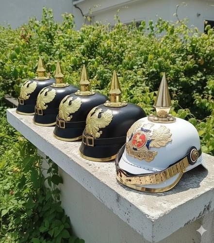 Lot casques cuir et - en,