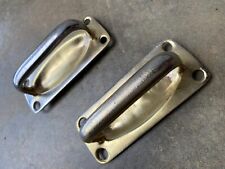 Anciennes poignées de porte