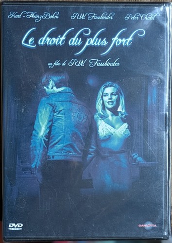 Droit plus fort - plus, (1975)