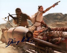 Autographed Daisy Ridley signed photo 8 x 10 COA