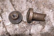 * 2 molette de tige de frein