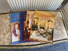 MAISON DE POUPEE DOLLS HOUSE