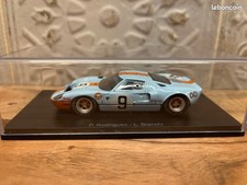 Ford GT 40 Gulf numéro 9