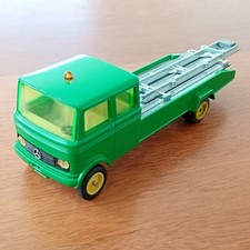 Mimi 5 Siku Mercedes-Benz LP