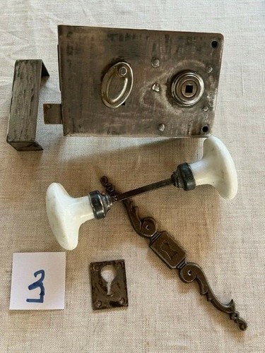 Serrure ancienne - serrure,