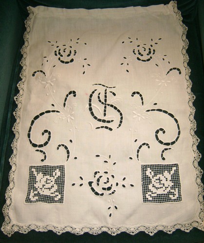 Ancien nappron rideau - ou,