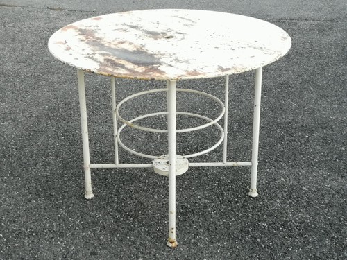 Ancienne table jardin art