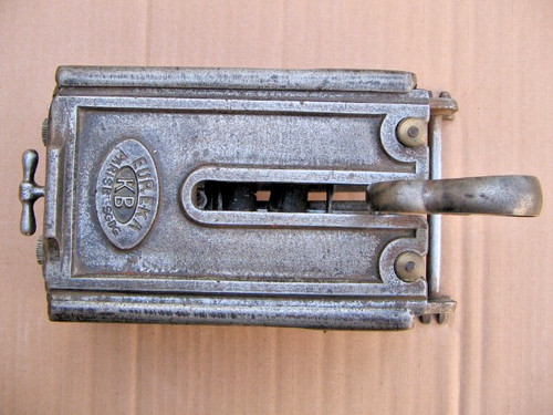 Jouet ancien vers - ancien,