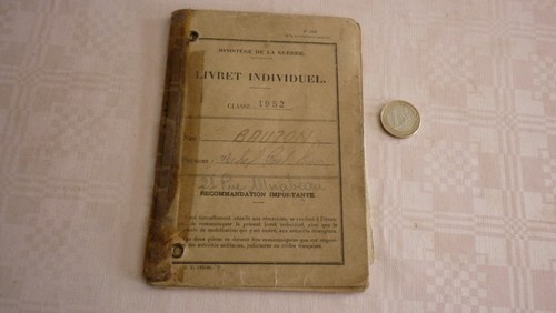 Livret militaire classe - , *