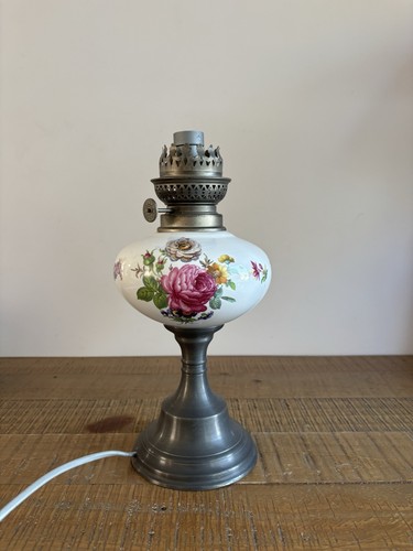 Ancienne lampe pétrole - ancienne,