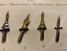 lot de 8 PLUMES A PLUSIEURS