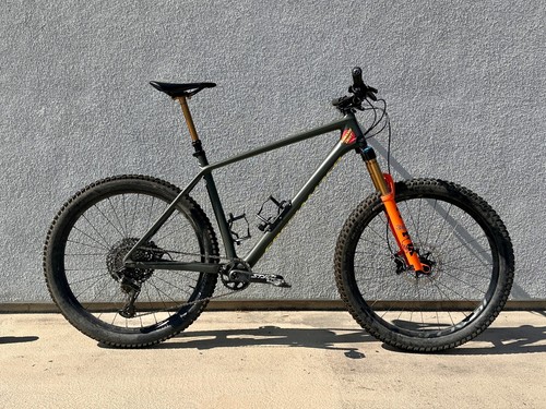 Specialized fuse carbon enduro - fuse,