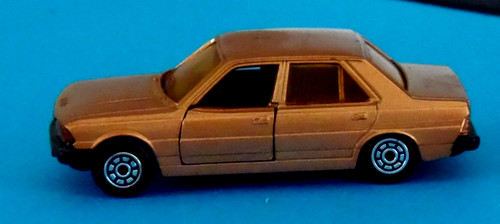 Voiture peugeot 305 norev - ,