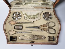 Ancien Coffret couture en