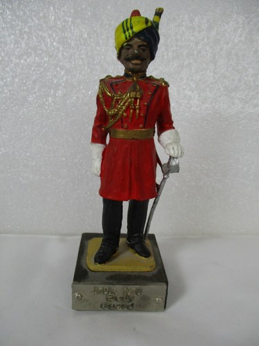 Dv9040 figurine india body - figurine,