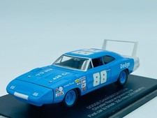 UNIVERSAL HOBBIES DODGE Charger Daytona n°88 Chrysler Race 1969 1.43