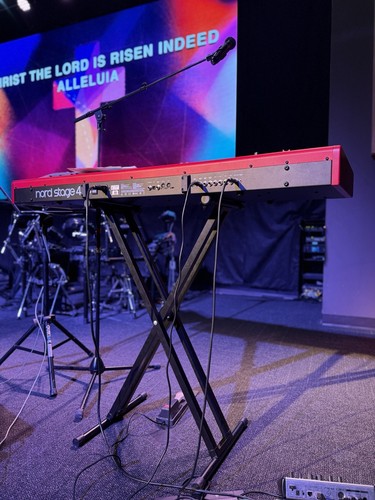 Nord stage keyboard - stage,