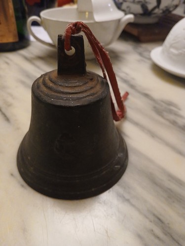 Cloche bronze 18e - bronze,