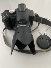 Appareil Photo Numérique Panasonic Lumix DMC-FZ8 / 7 MP - Zoom 12x - Écran 2,5"