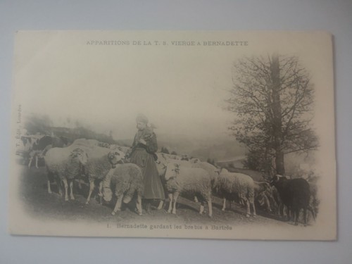 Cpa apparitions t s - la, t.s