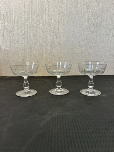 Série coupes a champagne - coupes,