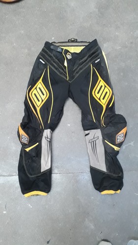Superbe pantalon moto - pantalon, shot