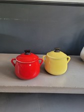 Paire de marmites en fonte