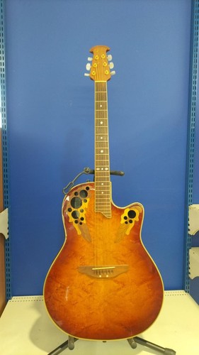 Guitare acoustique électrique