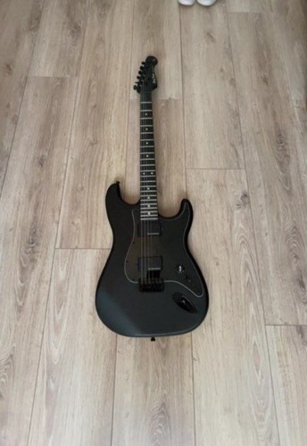Guitare électrique superstrat - électrique,