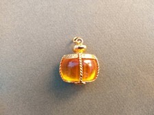 YSL bijoux pendentif Yves