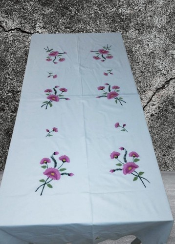 Nappe blanche fine brodée - nappe,