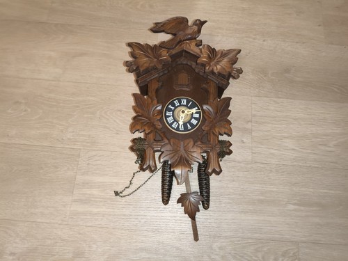 Horloge coucou forêt - horloge, noire