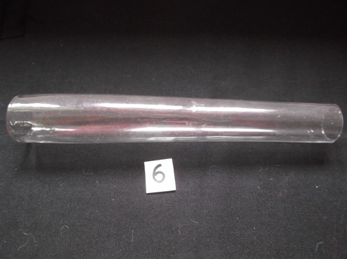 Verre soufflé ancien pour