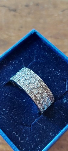 Bague forme anneau swarovski - bague,