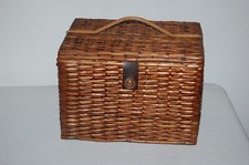 ANCIEN PANIER/ VANITY CASE en
