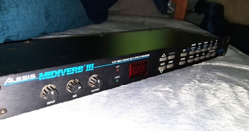 Alesis midiverb - alesis, 3