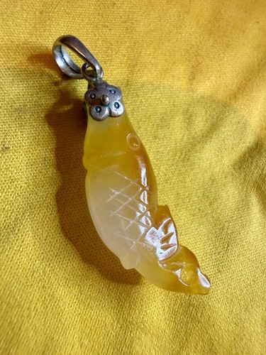 Pendentif carpe jade - pendentif,