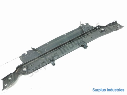 Traverse inferieure armature - inferieure,