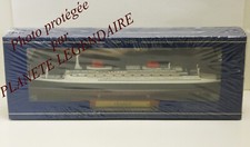 Miniature Maquette Atlas