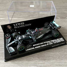 Minichamps 1/43 F1 Mercedes